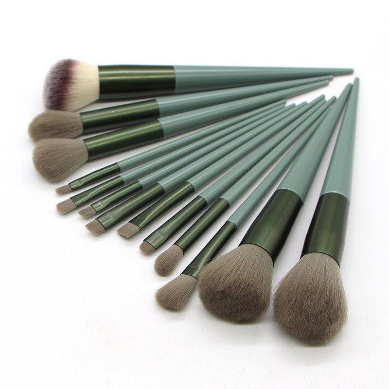 13 Four Seasons Green Makeup Brushes