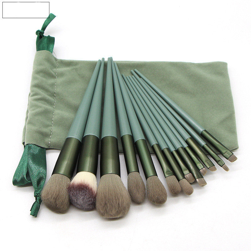 13 Four Seasons Green Makeup Brushes