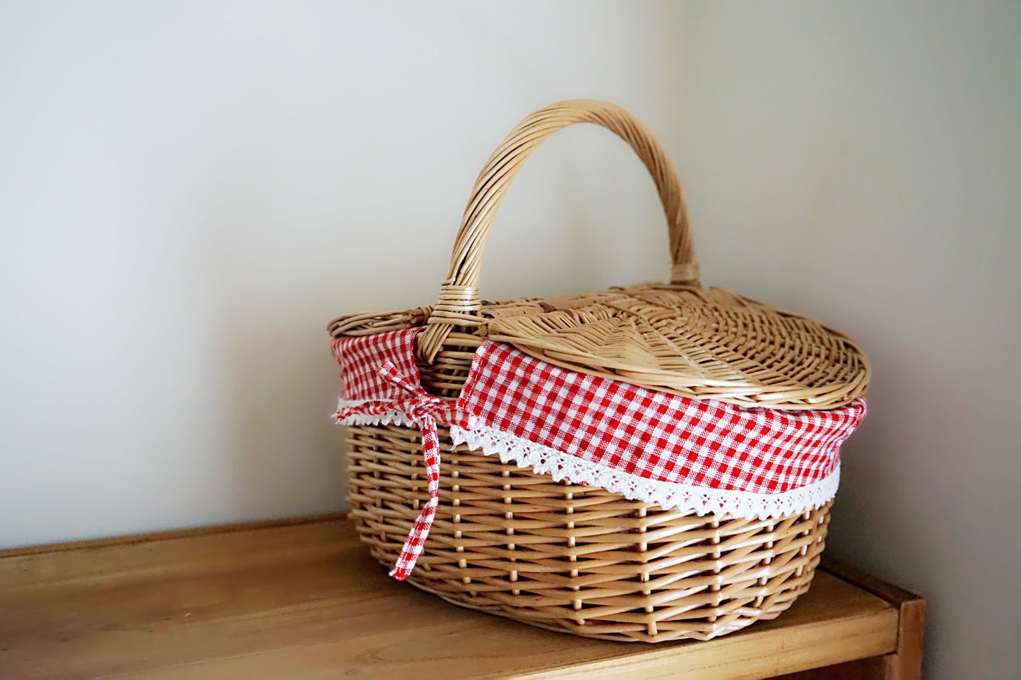 Wicker Rattan Woven Shopping Basket Gift Basket