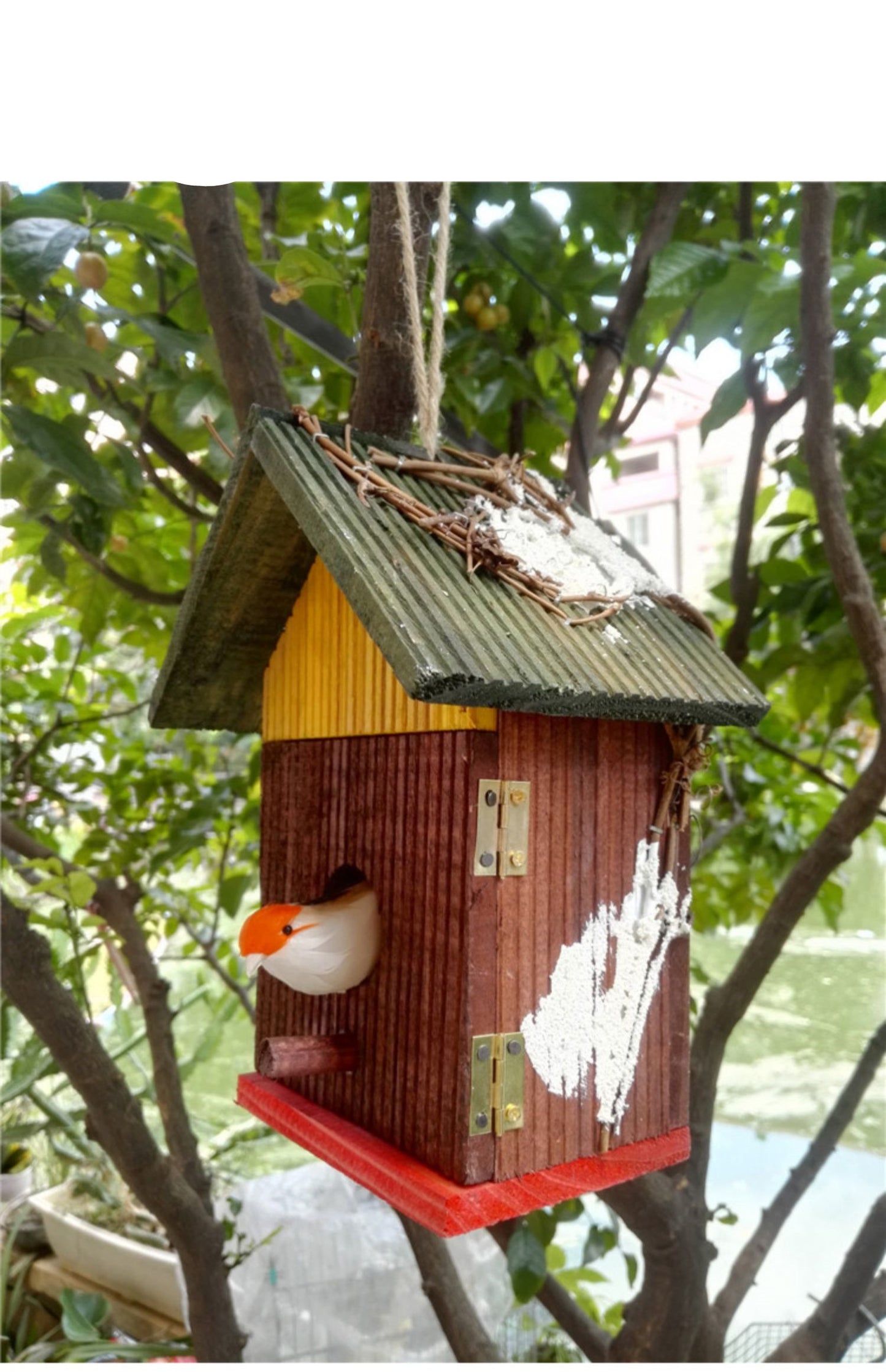 Creative Handmade Wooden BirdHouse Bird Nest Bird Feeder