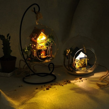 DIY Glass Ball Cover Mini Cabin in Forest Hanging Decoration