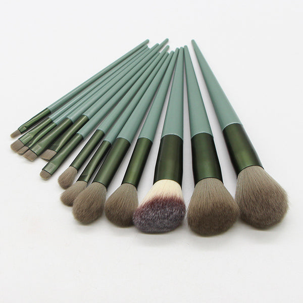 13 Four Seasons Green Makeup Brushes