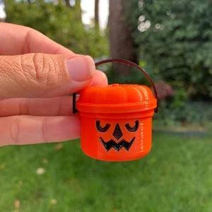 Mini Nostalgic Halloween Candy Bucket