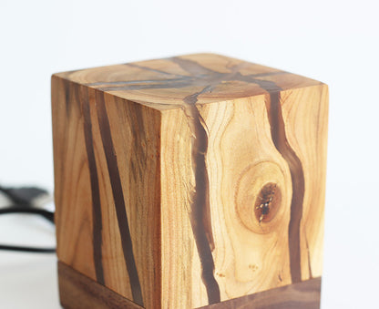 Cracked Wood Night Lamp