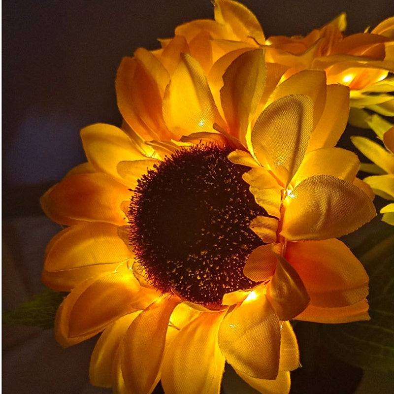 Rechargeable Sunflower LED Lamp