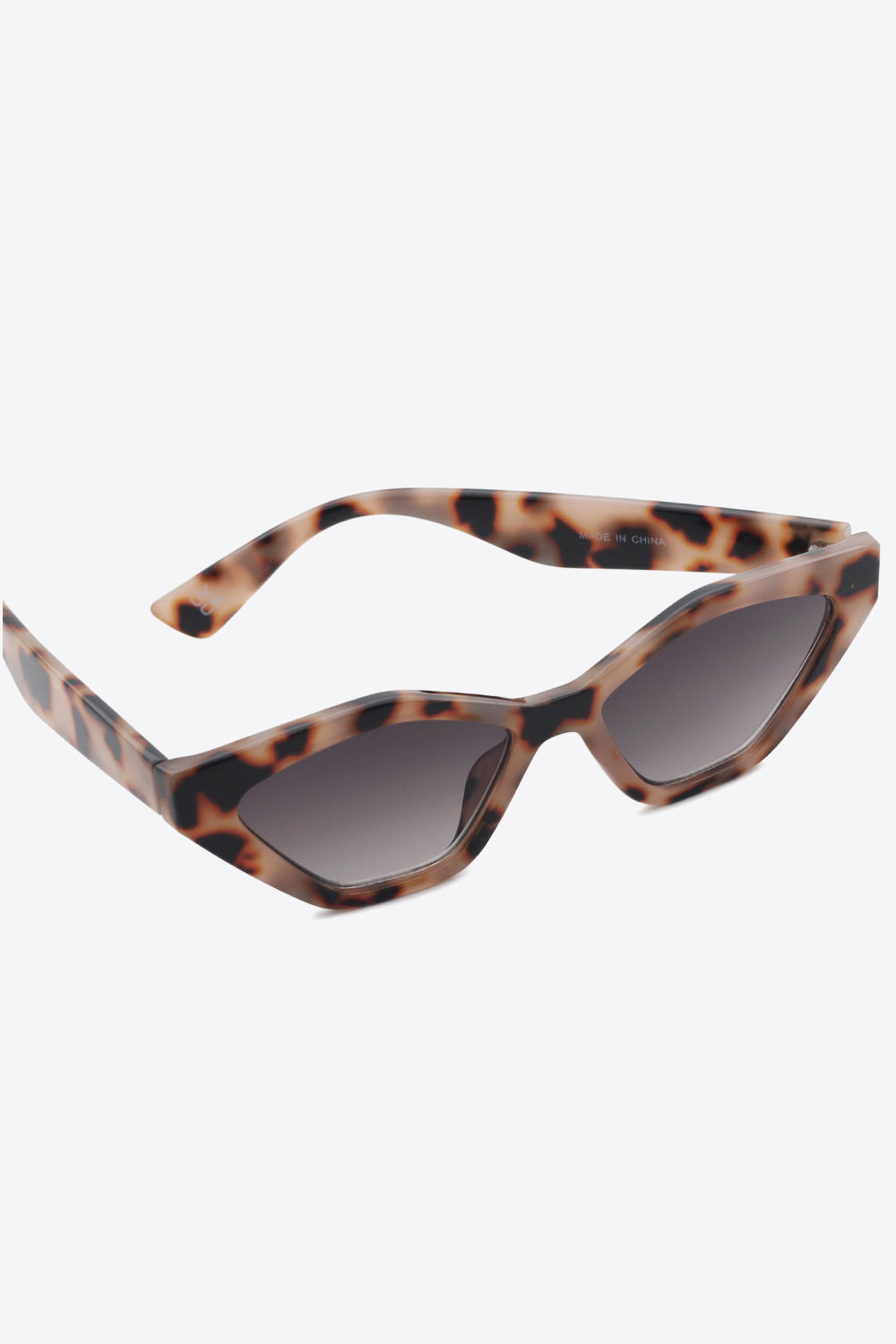 Cat Eye Polycarbonate Sunglasses - JDrop.Shop