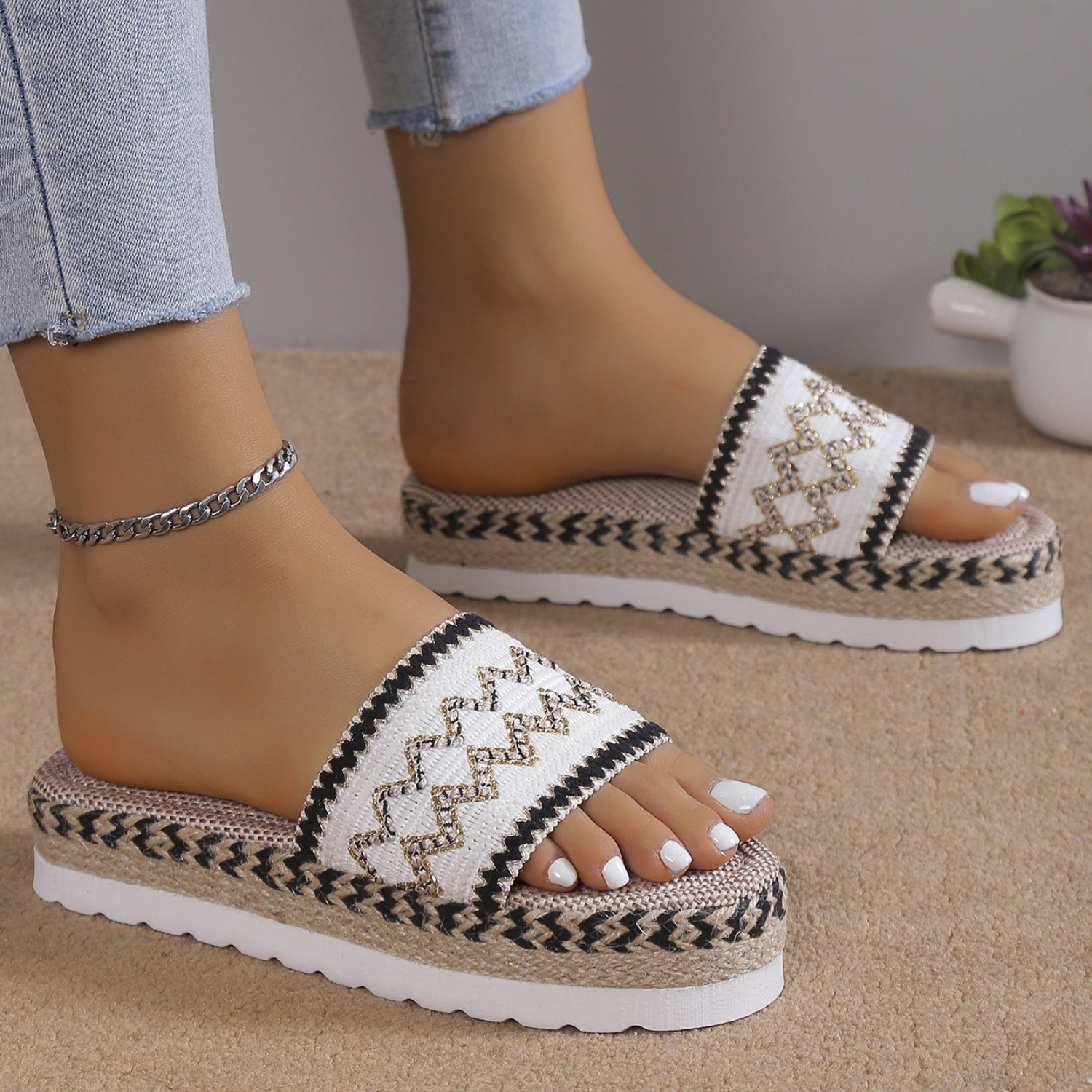 Geometric Weave Platform Sandals - JDrop.Shop