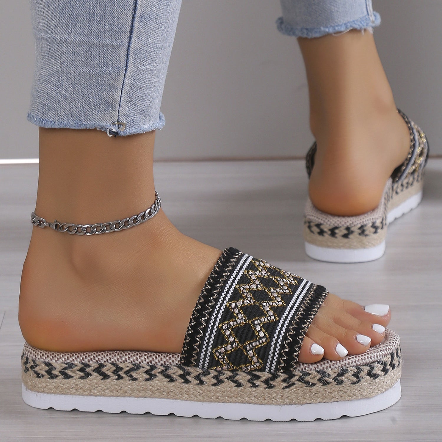 Geometric Weave Platform Sandals - JDrop.Shop