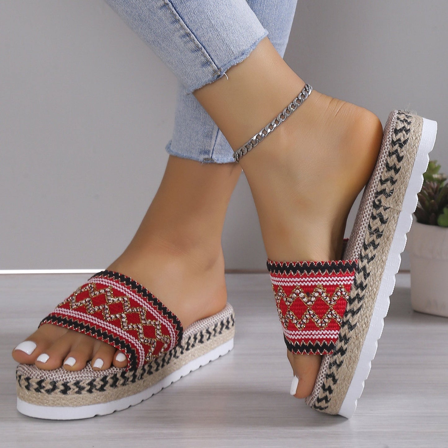 Geometric Weave Platform Sandals - JDrop.Shop