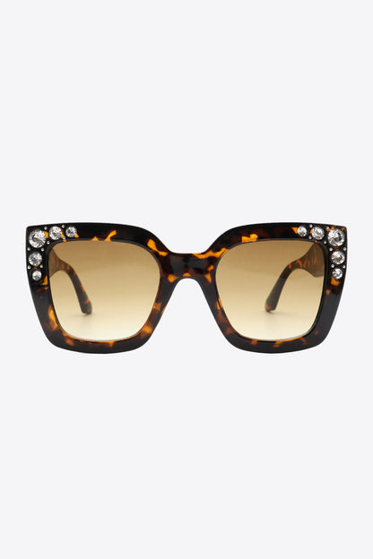 Inlaid Rhinestone Polycarbonate Sunglasses - JDrop.Shop