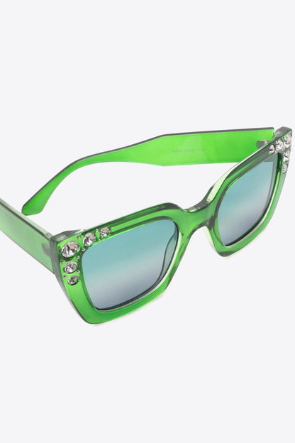 Inlaid Rhinestone Polycarbonate Sunglasses - JDrop.Shop