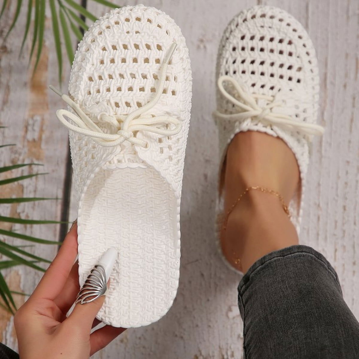 Lace-Up Flat Sandals - JDrop.Shop