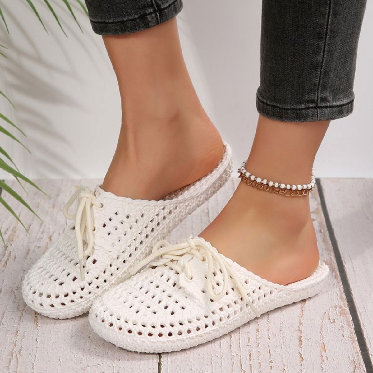 Lace-Up Flat Sandals - JDrop.Shop