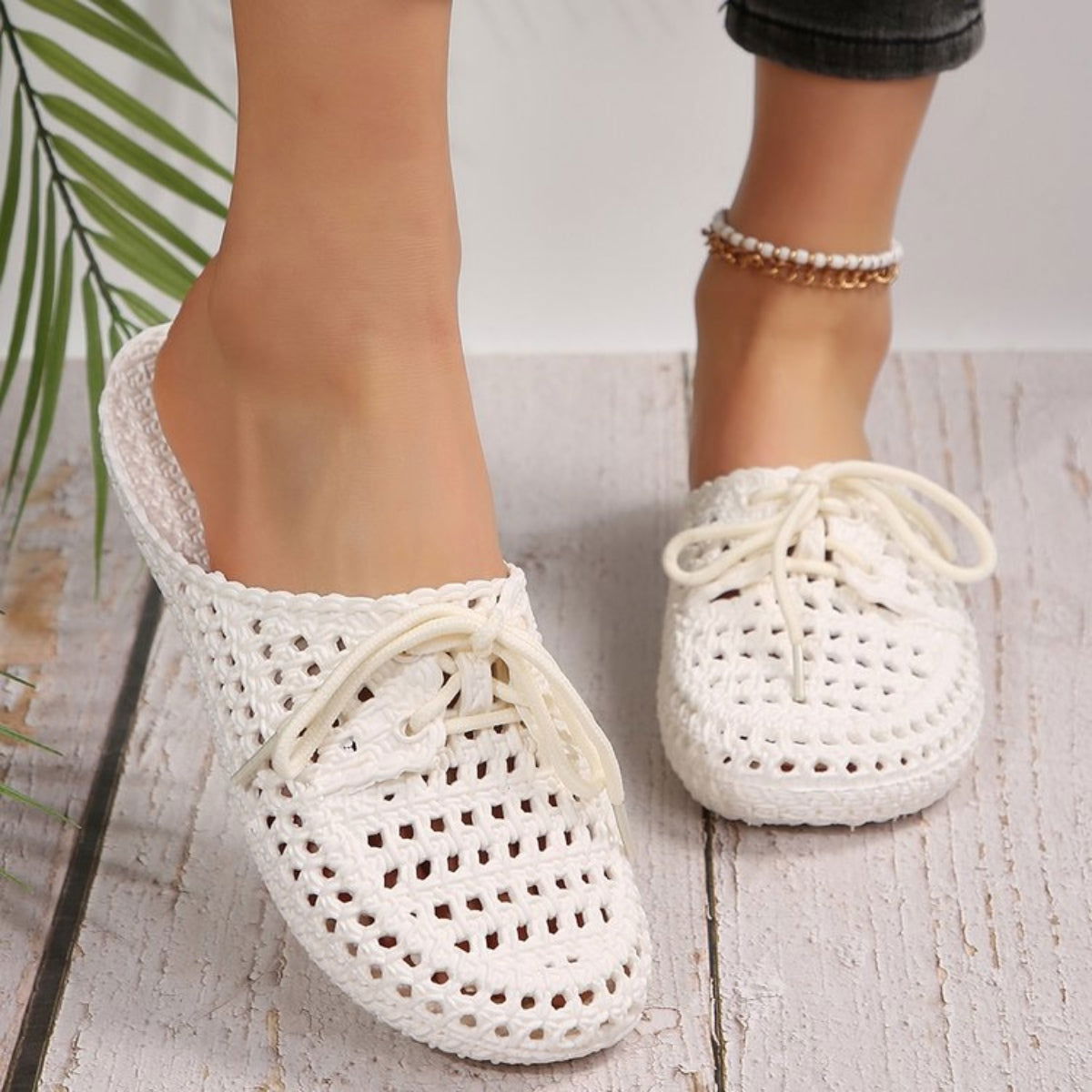 Lace-Up Flat Sandals - JDrop.Shop