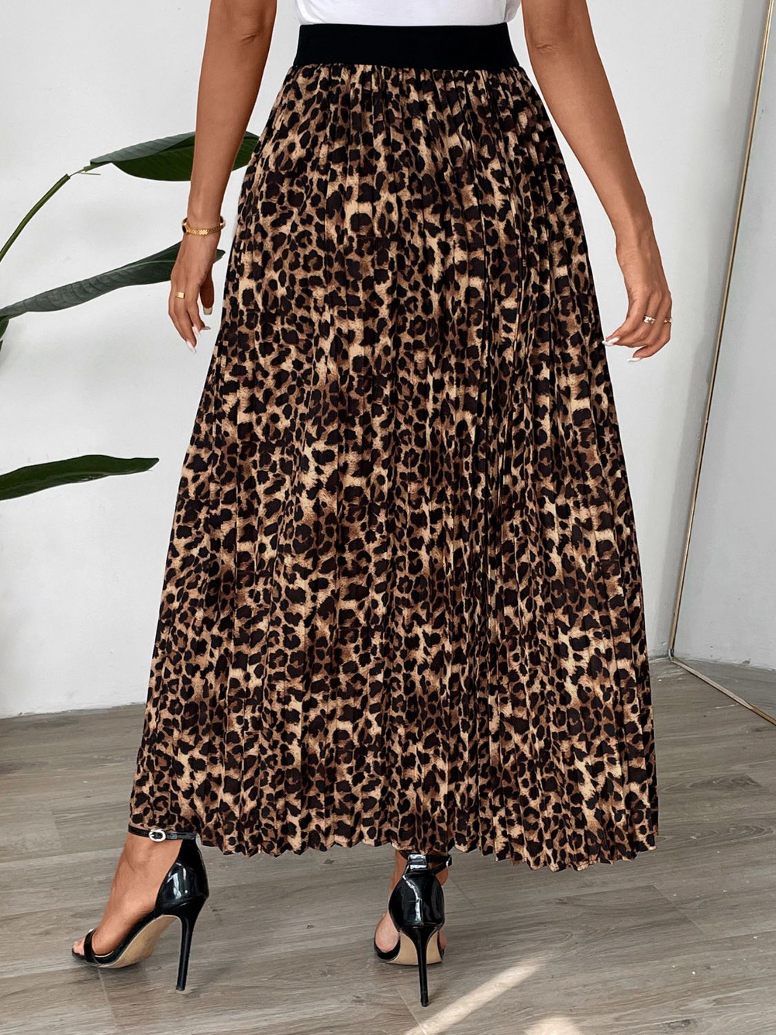 Perfee Pleated Leopard Maxi Skirt - JDrop.Shop