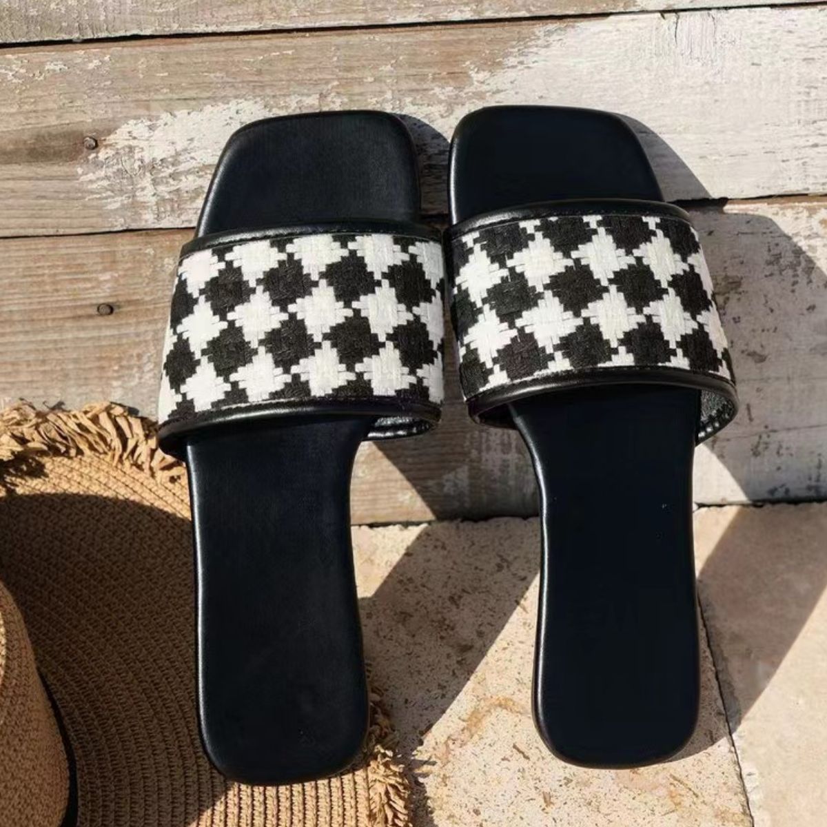 Plaid Open Toe Flat Sandals - JDrop.Shop