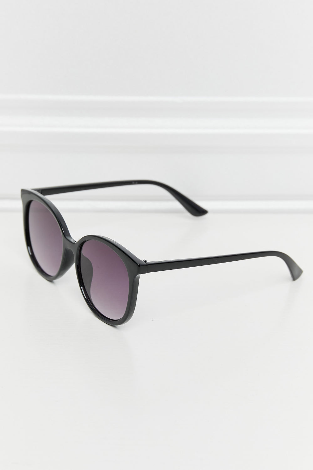 Polycarbonate Frame Full Rim Sunglasses - JDrop.Shop