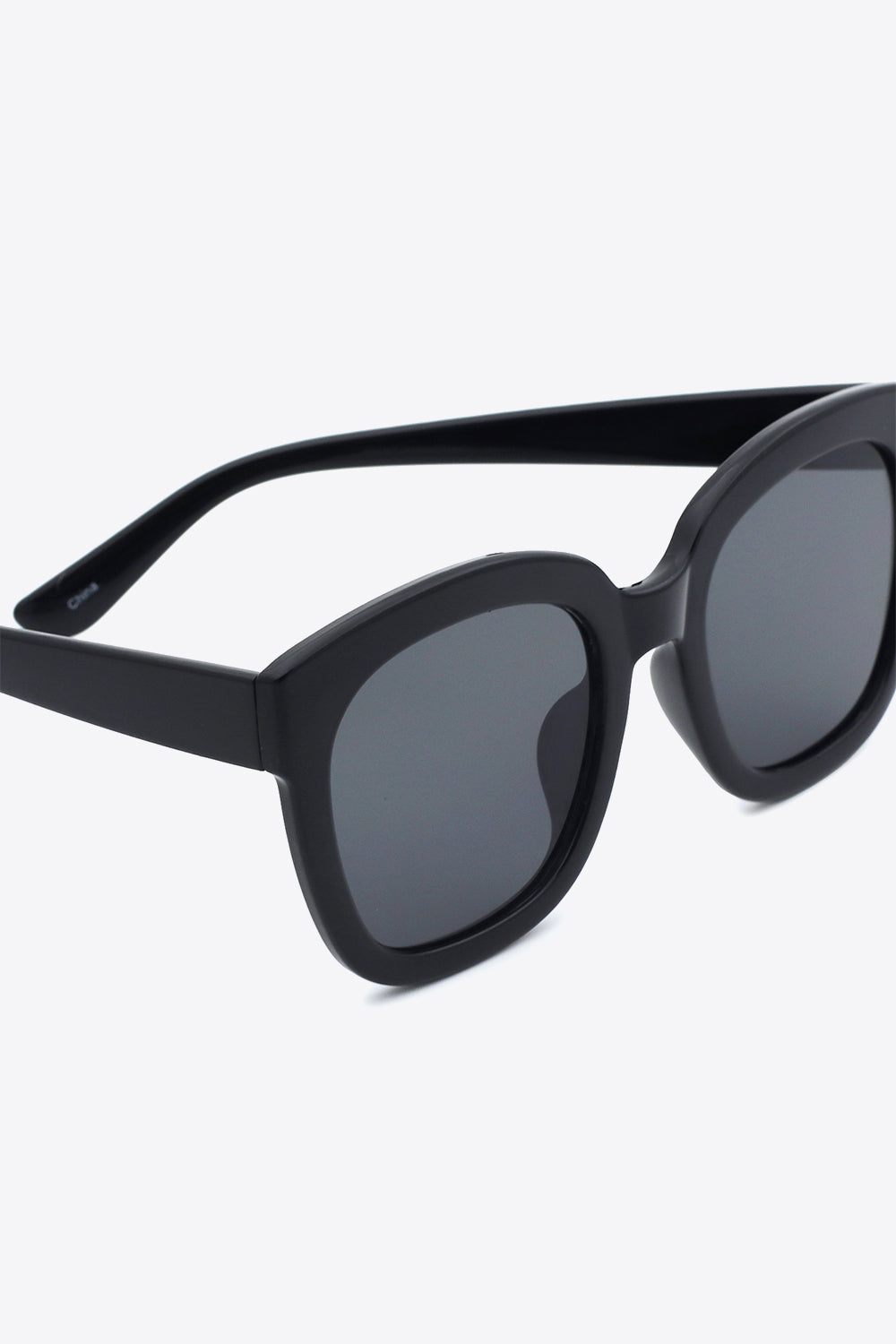 Polycarbonate Frame Square Sunglasses - JDrop.Shop