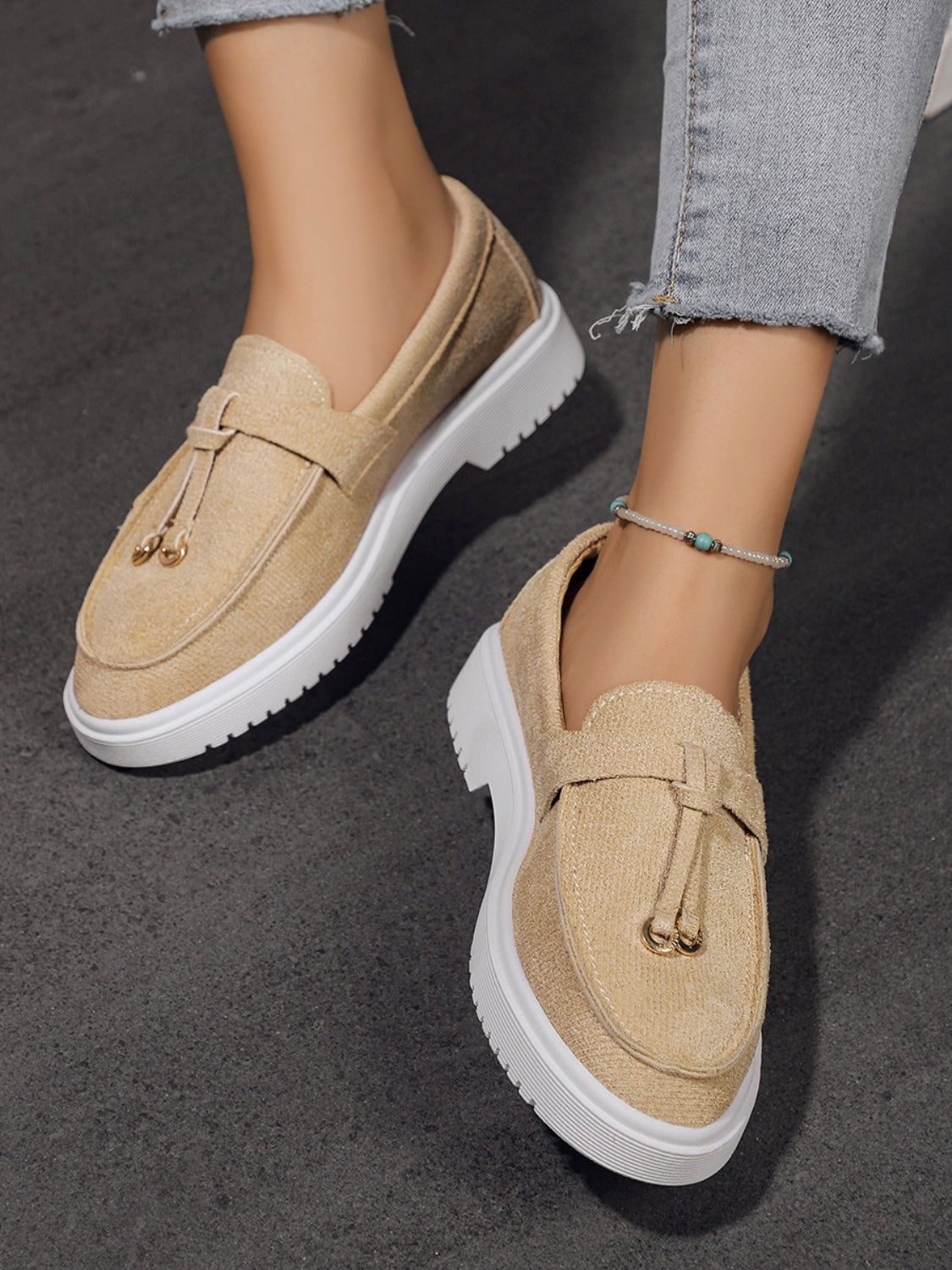 Round Toe Flat Slip-Ons - JDrop.Shop