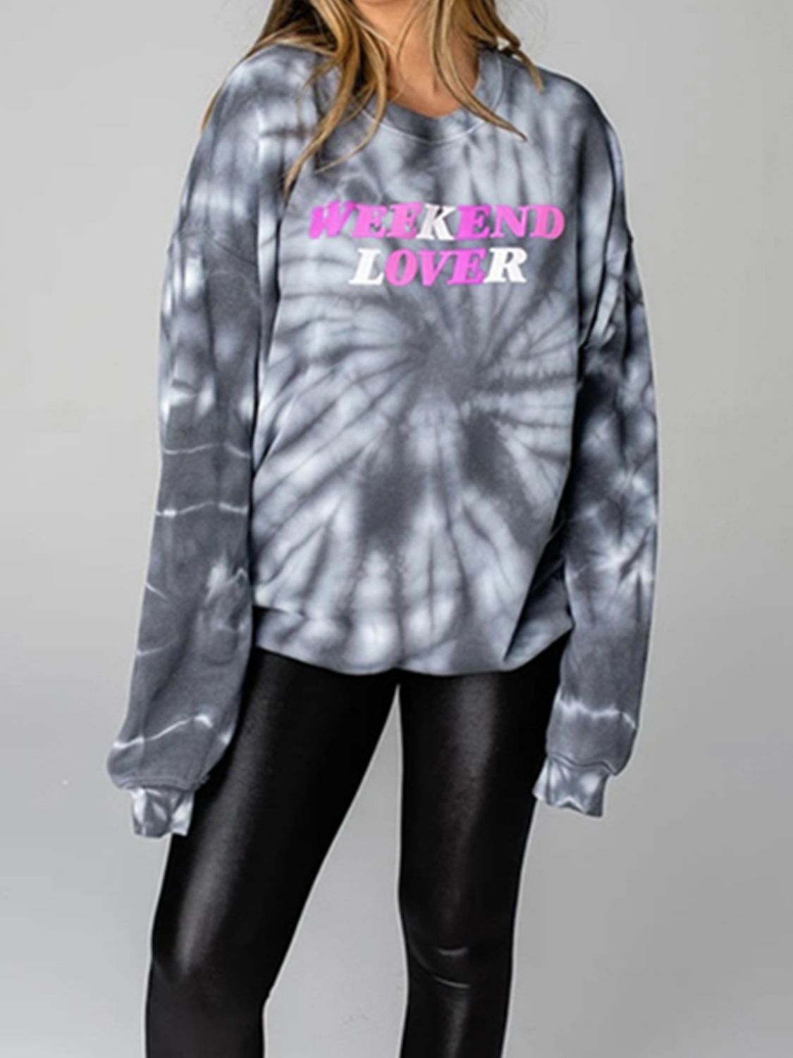 WEEKEND LOVER Graphic Tie-Dye Sweatshirt - JDrop.Shop