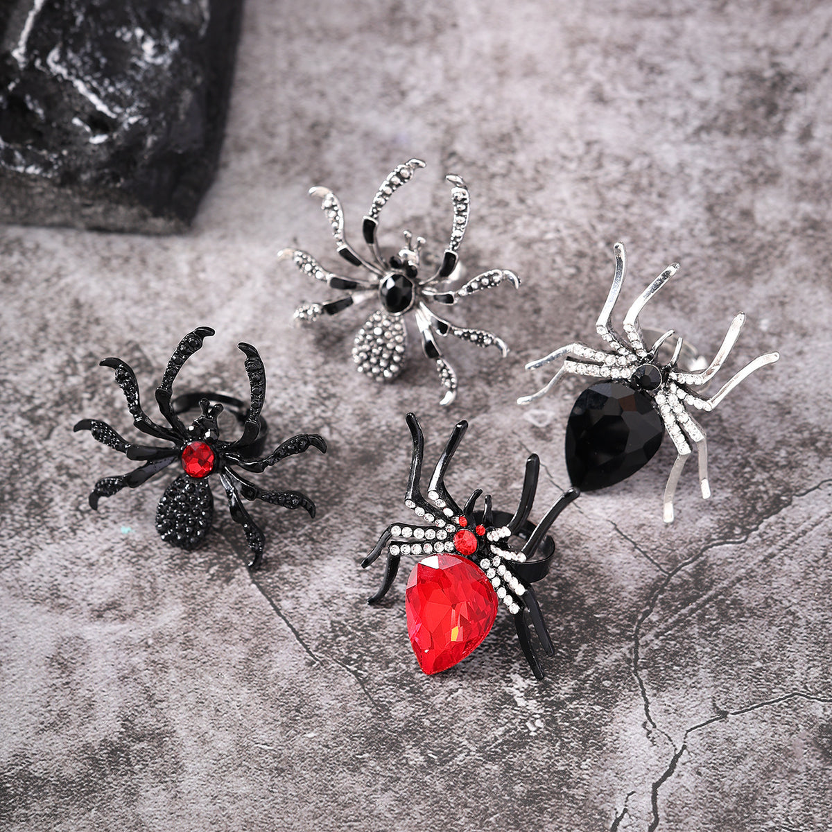 Halloween Spider Rhinestone Ring